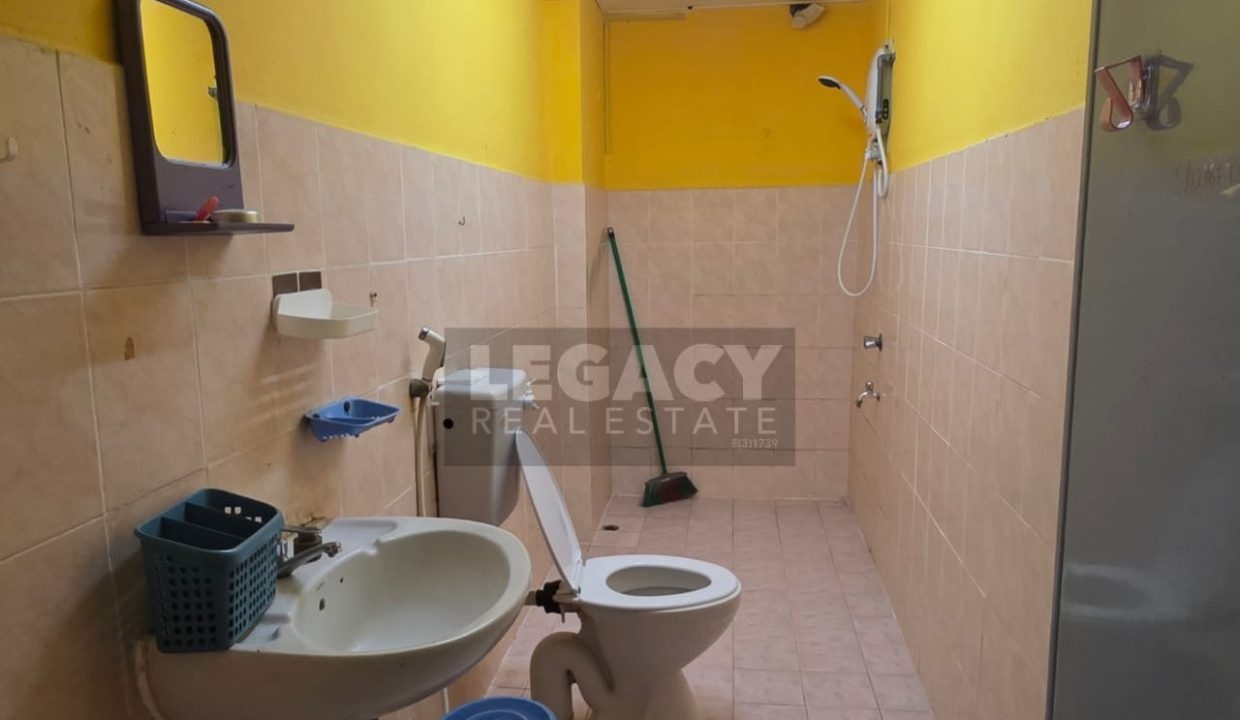 2ad839b7-ffa6-4a41-b04d-00d1cdc0268d