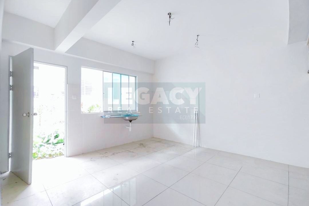 30a7a357-927b-4553-bc03-0d597ee5414b