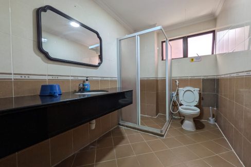 335aa75a-a75f-4a68-be7d-eba338228f5e