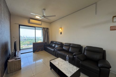 357674e4-d09e-4ac5-8b5c-15d664931476