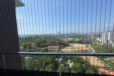 3700e1ff-0750-4858-bbd7-89c98fc7342e