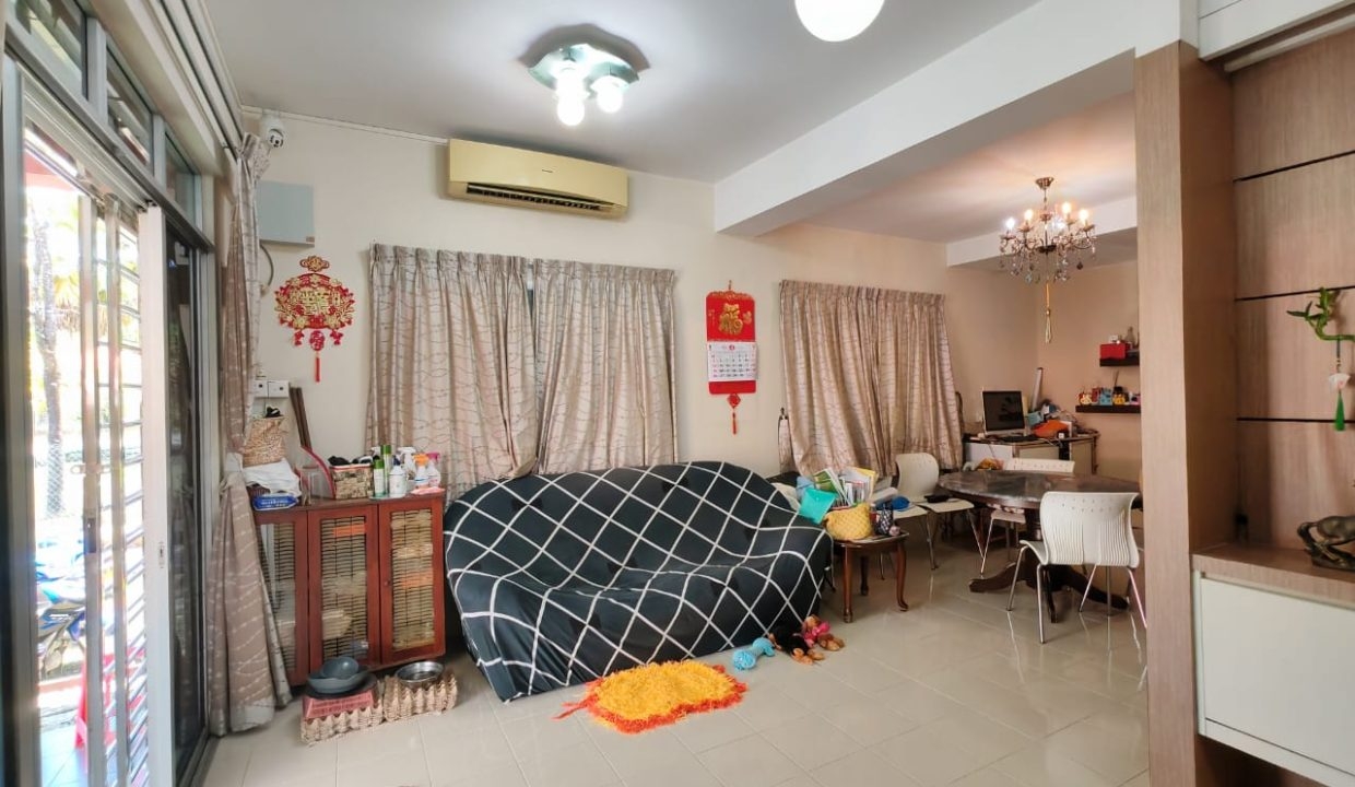 37148626-9440-434f-a743-0d50feb0cdd5