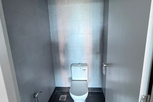 3b81280d-0a39-4f1e-9317-a9a28657f31a