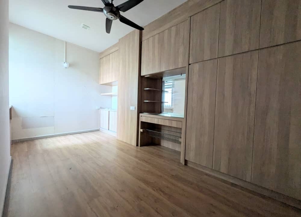 4895b4aa-5c93-4ea6-8a68-c71462b59da3