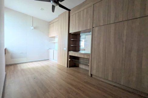 4895b4aa-5c93-4ea6-8a68-c71462b59da3