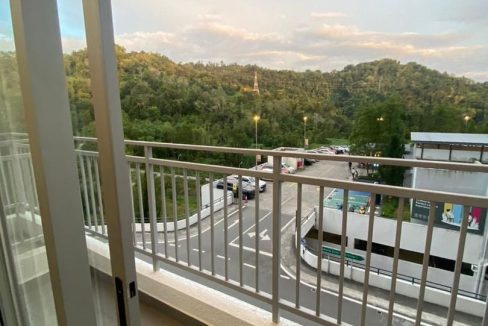 4c503e5a-8c8d-4e62-bea1-b36b75f0e7f7