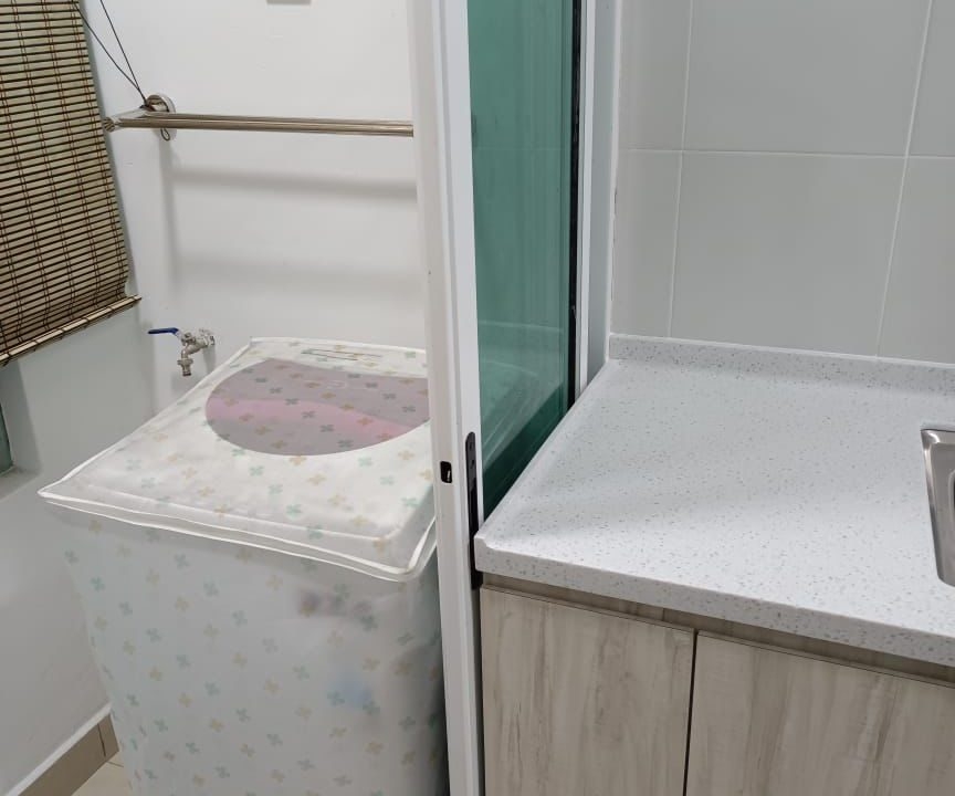 570827ad-88d7-4bcc-ba26-3d41a230ba3c