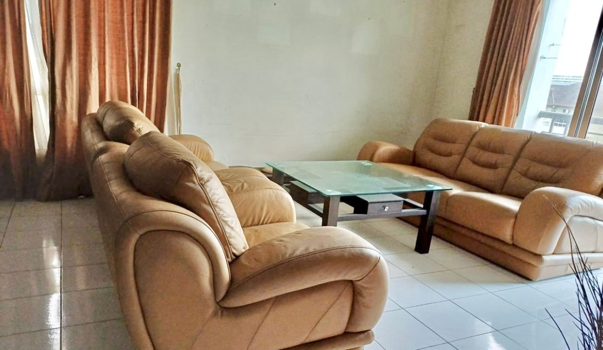 5fa0d7c5-6bf7-43d9-afb9-700be4d1026d