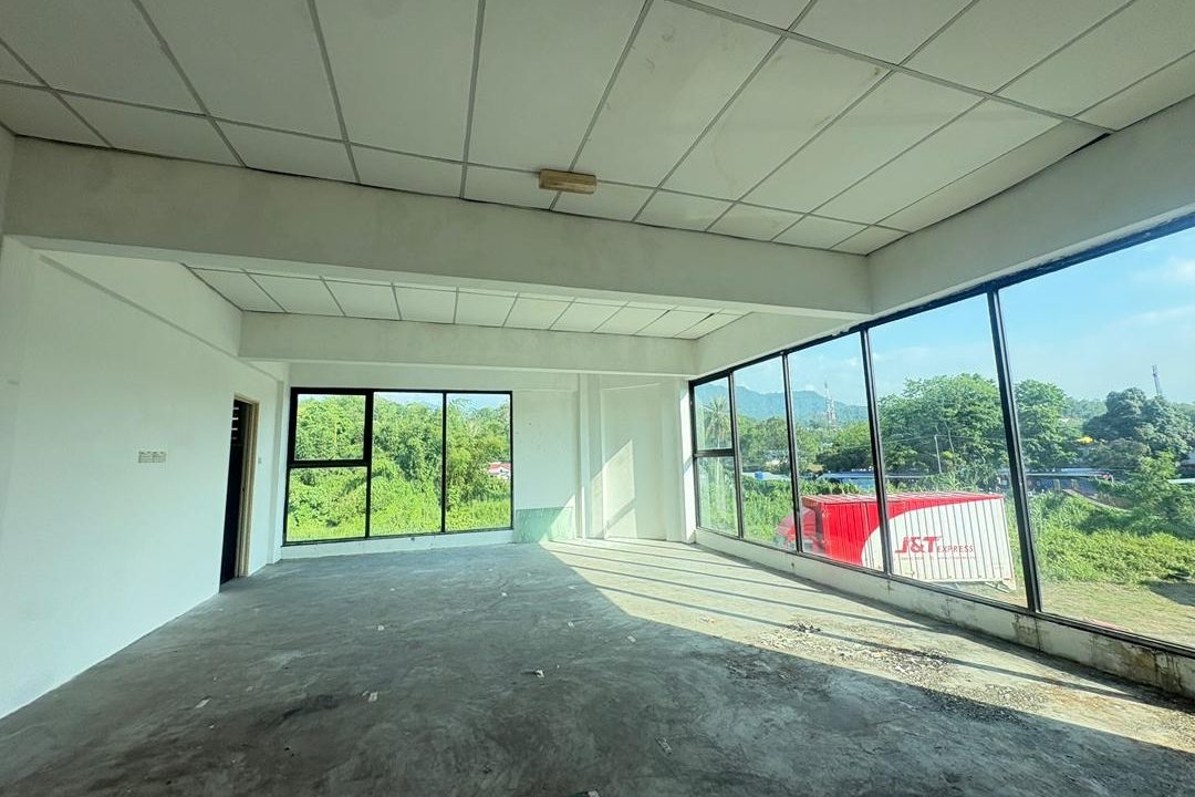 7b309561-ca61-4e0b-931c-536634c72a2c