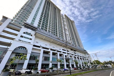 8453b16b-fa71-425e-8969-3e4f8ee2c37e