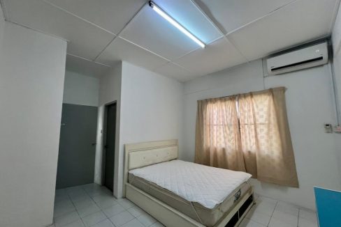 91515245-6a24-49b8-999d-dc8a01cab0ef