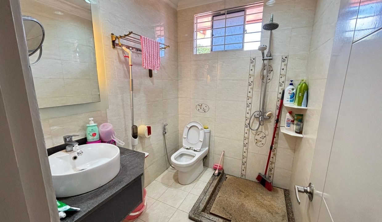 a639cb34-236b-480b-b36f-8987fdc6412d