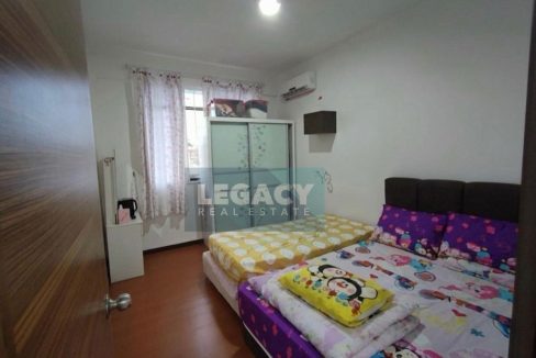 ad6db6fa-3038-4089-a0db-de50b384afc1