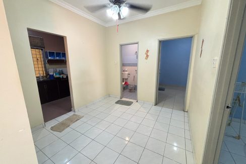 ae9c2e5c-16e8-4118-8e0f-ba12dc93a736