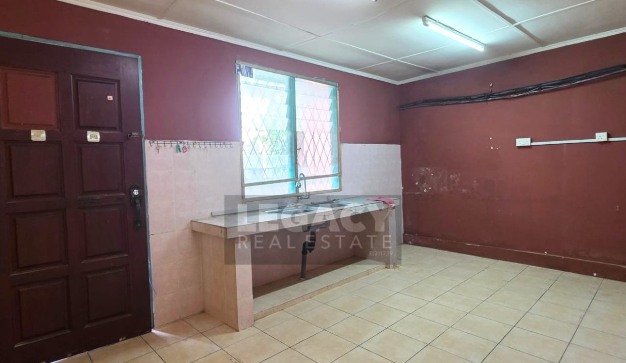 b989fbfc-b61b-481e-9767-697915aebc54