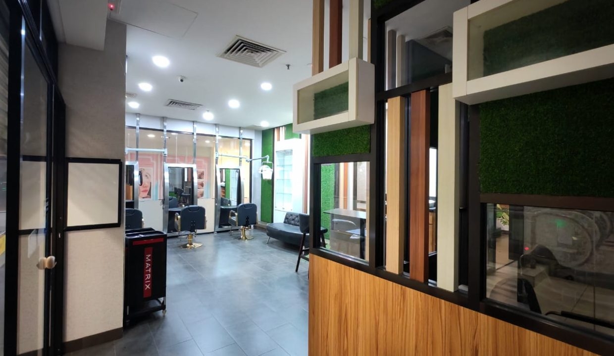 bb30b3d3-85c4-4b69-ae5c-fecb127a4081