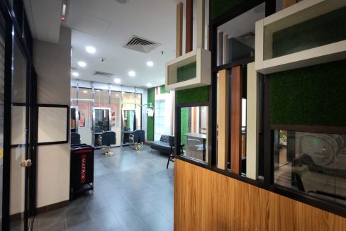 bb30b3d3-85c4-4b69-ae5c-fecb127a4081