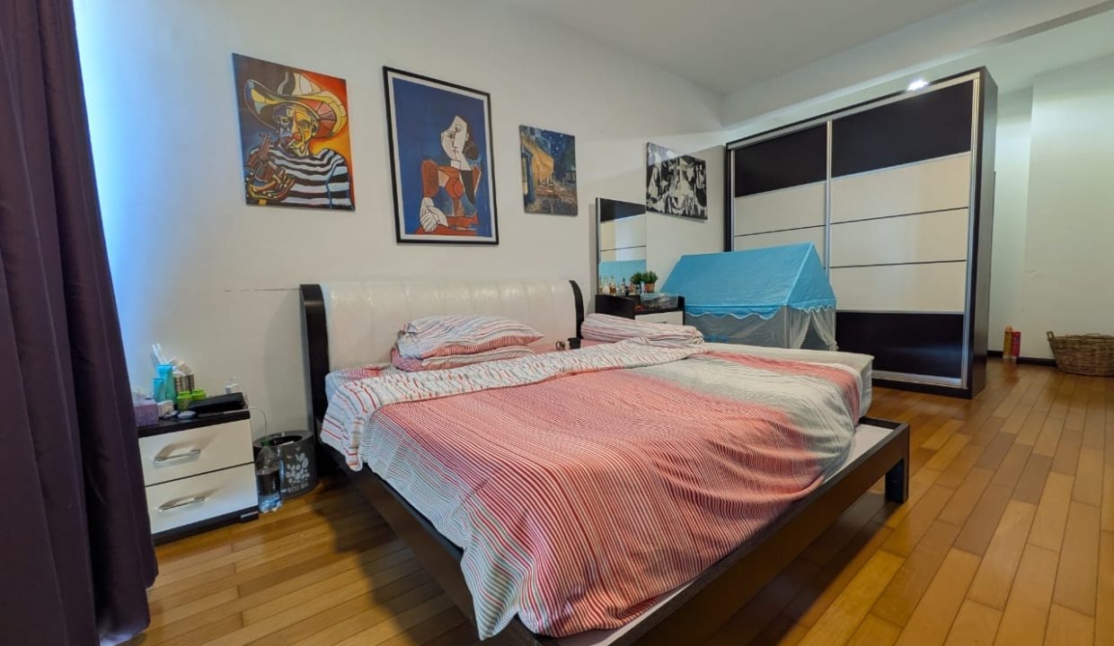 deac5092-f56c-479c-859b-7132e47a2a1d