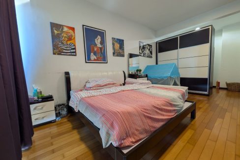 deac5092-f56c-479c-859b-7132e47a2a1d