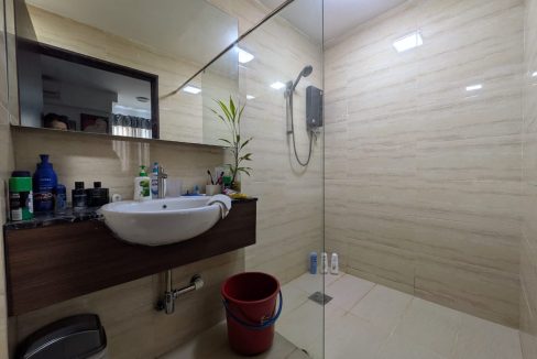 e5cb91dd-31a8-44cc-9b1d-b94d26a77ba5