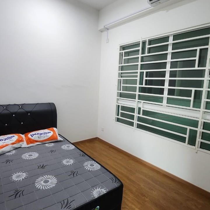 e79c8449-e12f-4b66-8925-0d3ea1f845ec