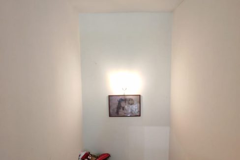 ed9df462-f4de-4c00-8030-8b68b7885c82