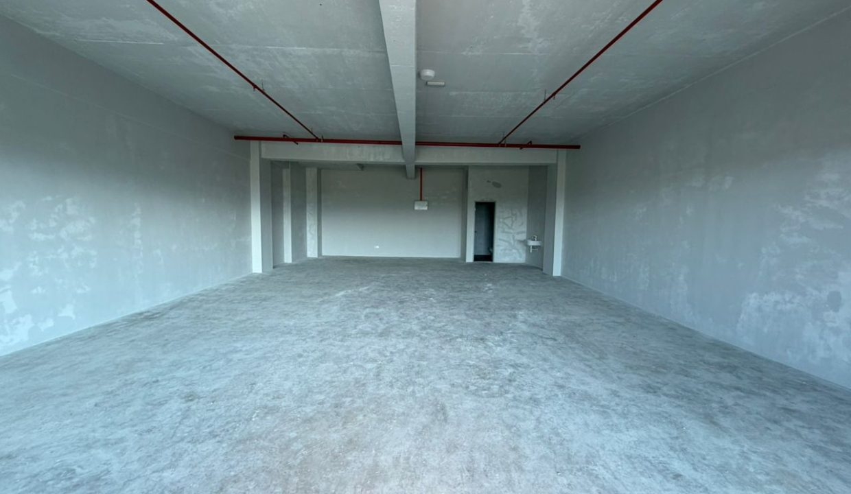 f655e873-9ba0-405f-8291-66b62d7b4170