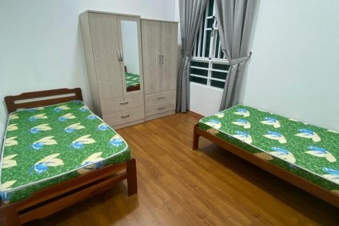 fb732ad9-8478-4a2b-bd8a-9a5d9a71d947