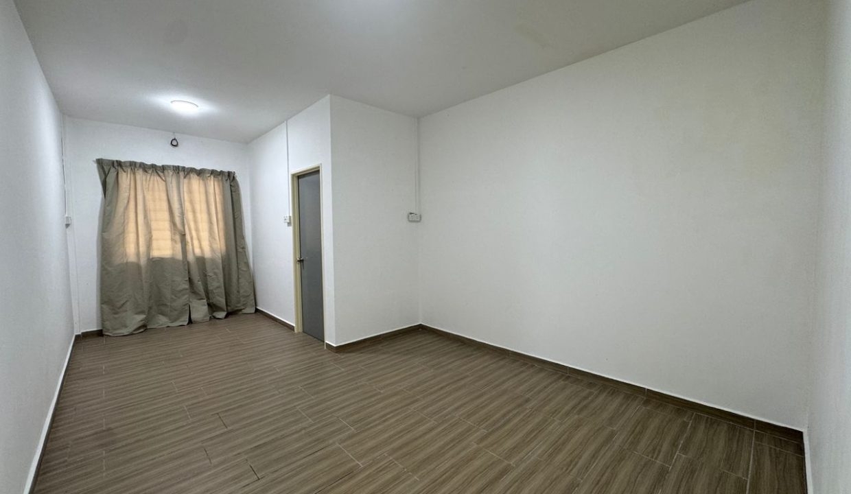 7b98ff84-2a80-4578-b827-87028280045a