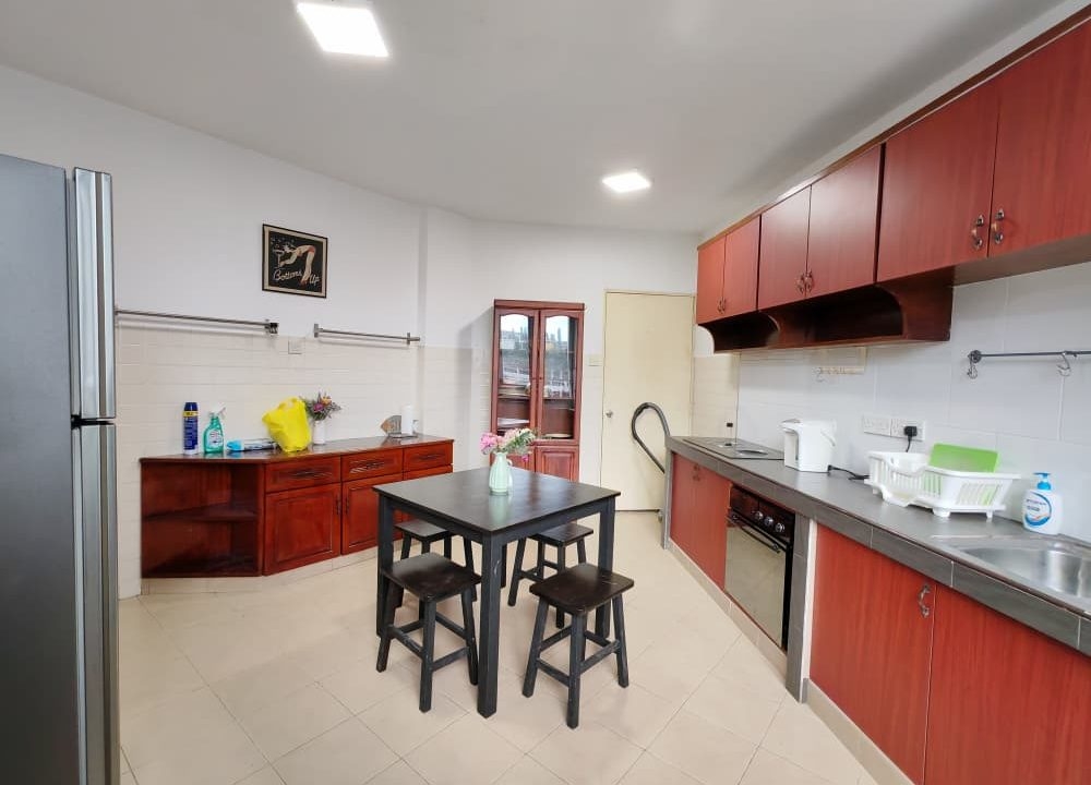 6cac8aed-c635-4bc3-bd9b-f6574ddaf3de