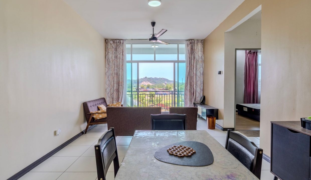 E Residence - Yeoh