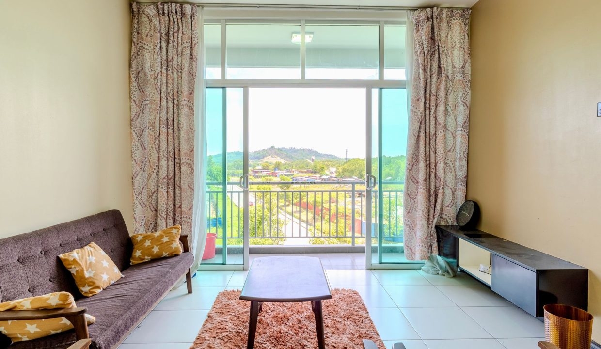E Residence - Yeoh