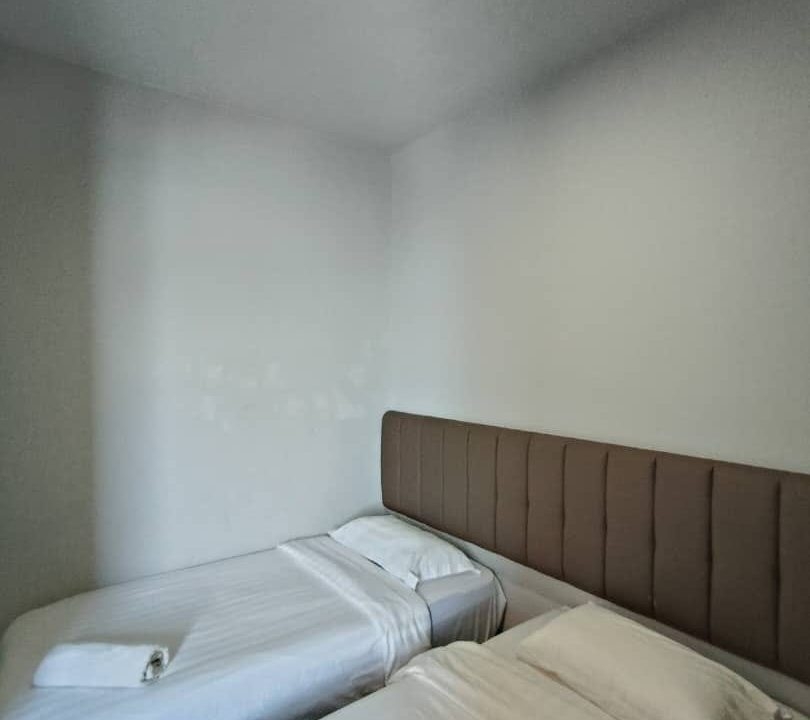39e6ac1b-1493-4bb9-9d8e-d9b79b3773ec