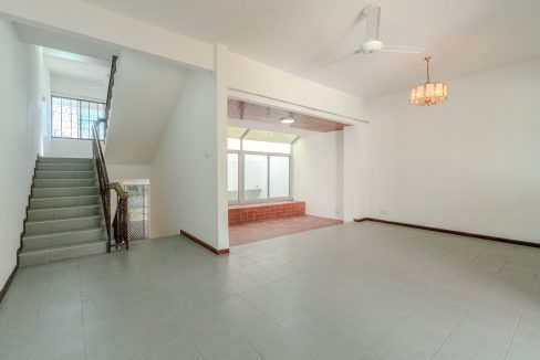 Reservoir Garden 63- Yeoh