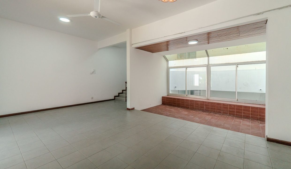 Reservoir Garden 63- Yeoh
