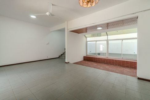 Reservoir Garden 63- Yeoh