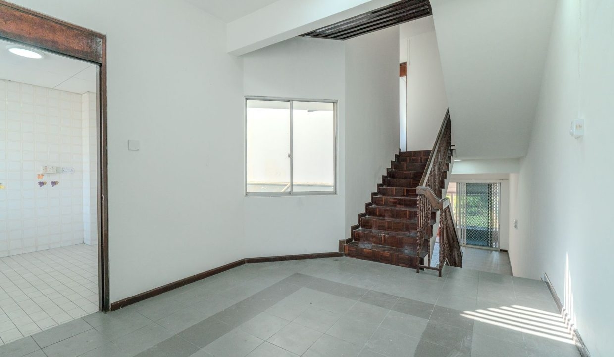 Reservoir Garden 63- Yeoh