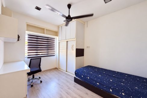 ff980c98-451e-478e-b0ce-dade221633de