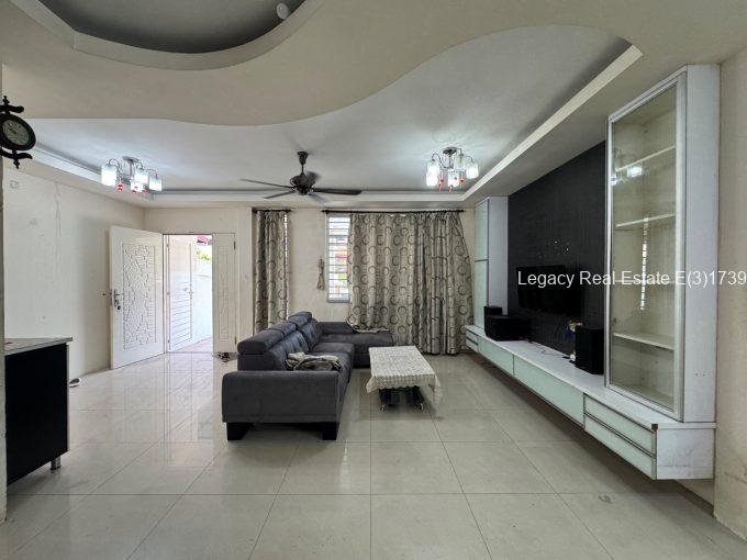 Taman Landmark | 2.5 Storey Semi-D | Fully extended kitchen